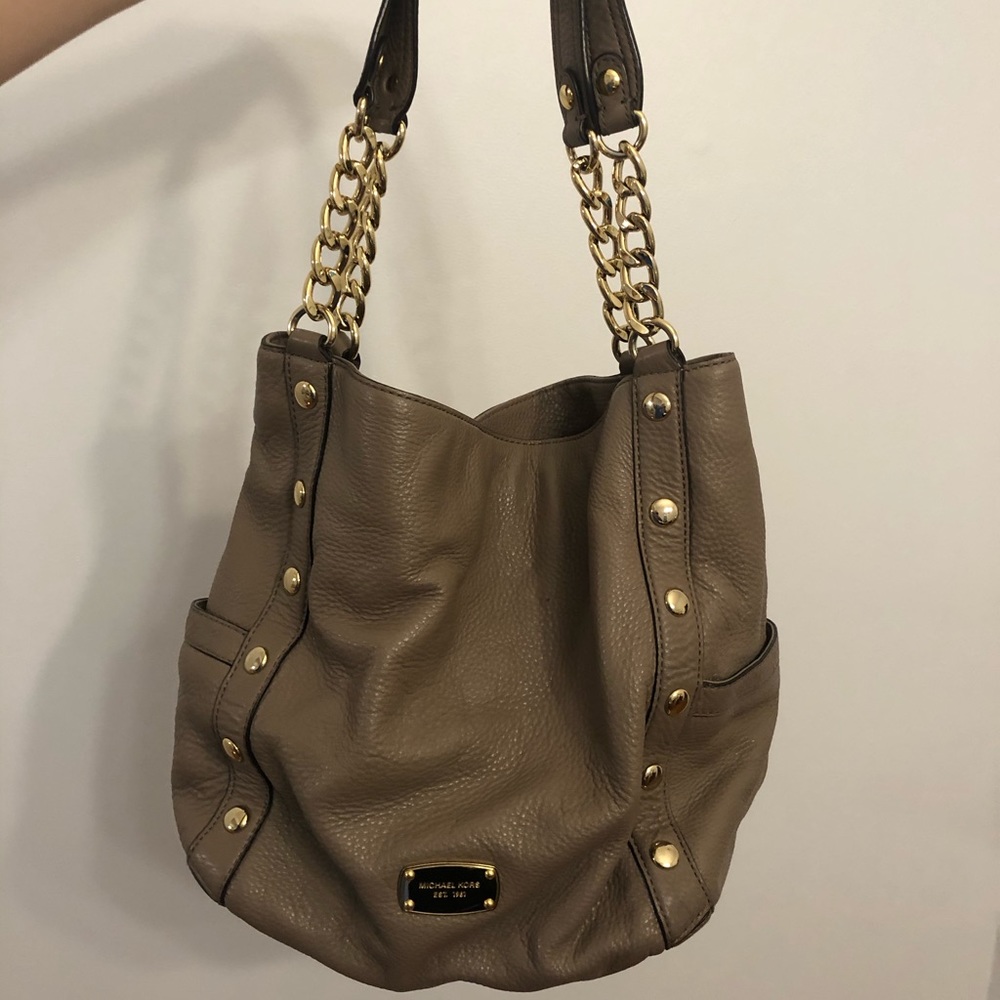 “Delancey” Michael Kors Shoulder Bag
